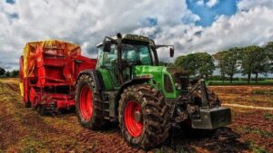 Benefits Of Tractors - How To Make The Best Choice?