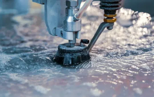 The Advantages of Cold Cutting with Waterjet Technology